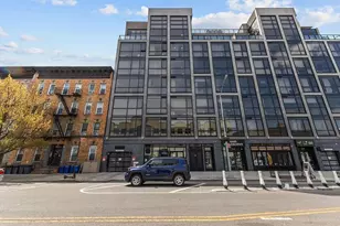 11-12 44th Dr, New York City, NY 11101 - Photo 11