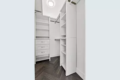 11-12 44th Drive #2-A, New York City, NY 11101 - Photo 3