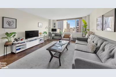 130 W 67th Street #22H, New York City, NY 10023 - Photo 1