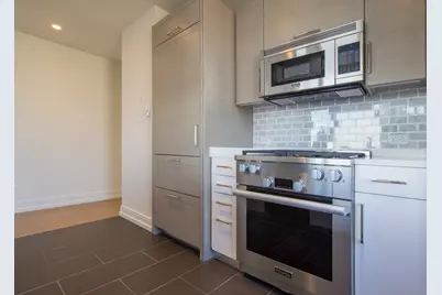 555 10th Avenue #30I, New York, NY 10018 - Photo 3