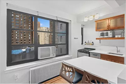235 E 22nd Street #9N, New York, NY 10010 - Photo 3