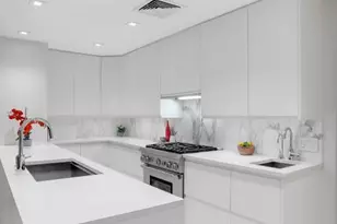 325 E 57th St, New York City, NY 10022 - Photo 3