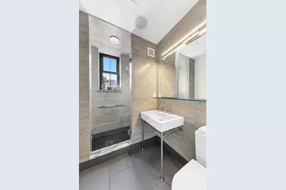 406 W 45th Street #PHA, New York City, NY 10036 - Photo 9
