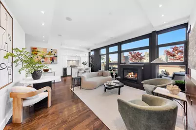 406 W 45th Street #PHA, New York City, NY 10036 - Photo 3