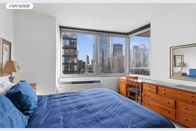 30 West Street #33B, New York, NY 10004 - Photo 5