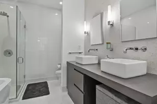 360 Furman St, New York City, NY 11201 - Photo 13