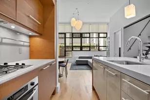 360 Furman St, New York City, NY 11201 - Photo 19