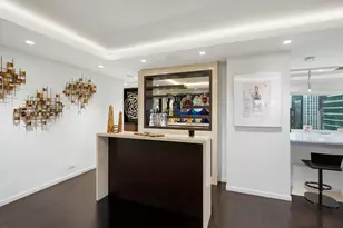 303 E 57th St, New York City, NY 10022 - Photo 5