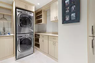 303 E 57th St, New York City, NY 10022 - Photo 15