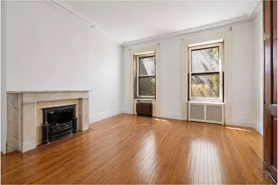 10 W 9th Street, New York City, NY 10011 - Photo 9