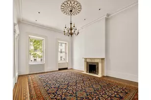 10 W 9th St, New York City, NY 10011 - Photo 5