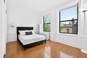 41 W 82 St, New York City, NY 10024 - Photo 3