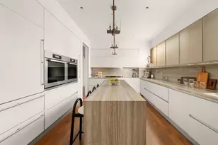 2 E 88th St, New York City, NY 10128 - Photo 11