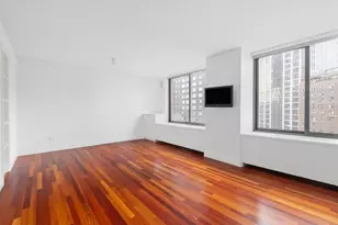 155 W 70th St, New York, NY 10023 - Photo 5
