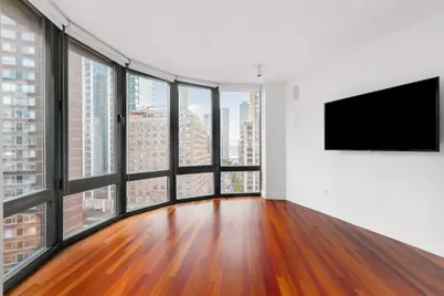 155 W 70th Street #11D, New York, NY 10023 - Photo 3