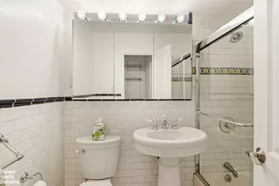 305 E 40th Street #10A, New York City, NY 10017 - Photo 11