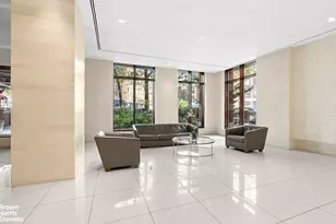 500 W 43rd St, New York City, NY 10036 - Photo 9