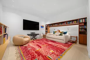150 Charles St, New York City, NY 10014 - Photo 13