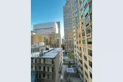 400 E 71st Street #9V, New York, NY 10021 - Photo 3