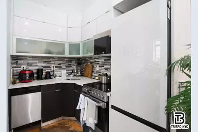 378 S 3rd Street #1M, New York City, NY 11211 - Photo 9
