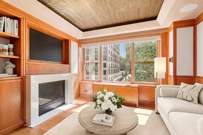 2 5th Avenue #4C, New York City, NY 10011 - Photo 7