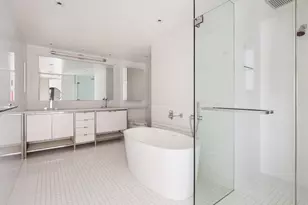 200 E 66th St, New York City, NY 10065 - Photo 9