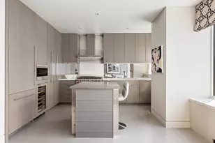 200 E 66th St, New York City, NY 10065 - Photo 3