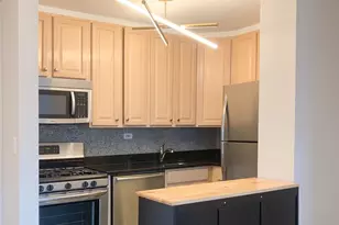 333 E 45th St, New York City, NY 10017 - Photo 7