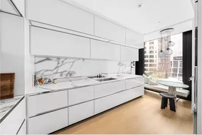 53 W 53rd Street #18B, New York, NY 10019 - Photo 7