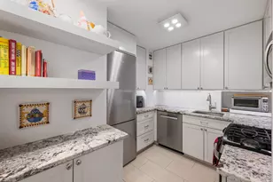 301 E 69th St, New York City, NY 10021 - Photo 7