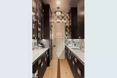249 W 99th Street, New York City, NY 10025 - Photo 11
