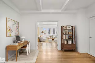 320 E 57th St, New York City, NY 10022 - Photo 7