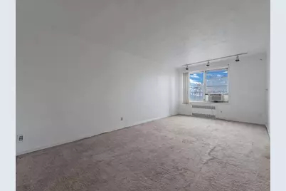 26-25 Union Street #6A, New York City, NY 11354 - Photo 5