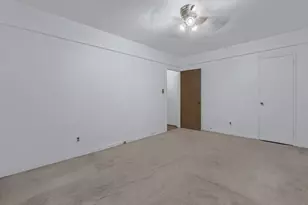 26-25 Union St, New York City, NY 11354 - Photo 9