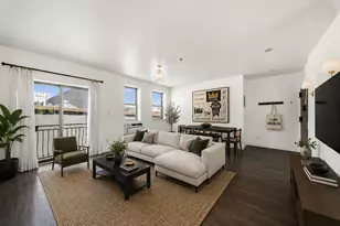 188 Woodpoint Rd, New York City, NY 11211 - Photo 3