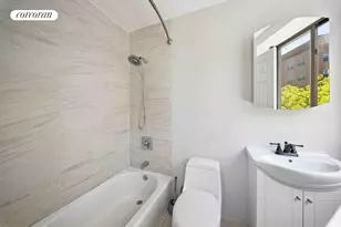 188 Woodpoint Rd, New York City, NY 11211 - Photo 7