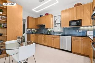739 Argyle Rd, New York City, NY 11230 - Photo 9