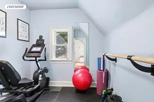 739 Argyle Rd, New York City, NY 11230 - Photo 23