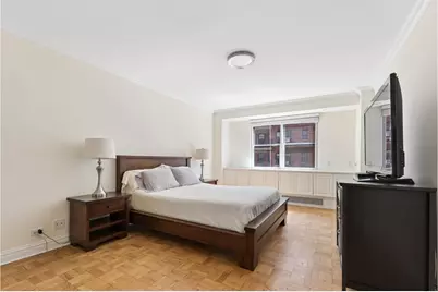 1175 York Avenue #8C, New York City, NY 10065 - Photo 9