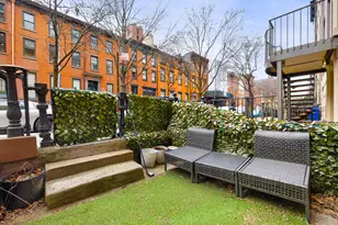 431 W 22nd St, New York, NY 10011 - Photo 11