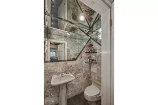2112 Avenue L, New York City, NY 11210 - Photo 11