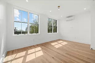 147 Luquer St, New York City, NY 11231 - Photo 7