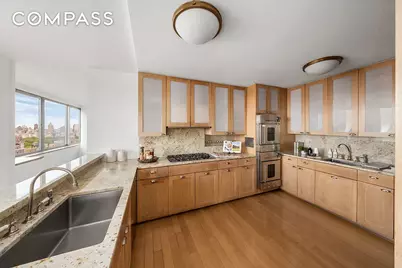 111 W 67th Street #28DEF, New York City, NY 10023 - Photo 7