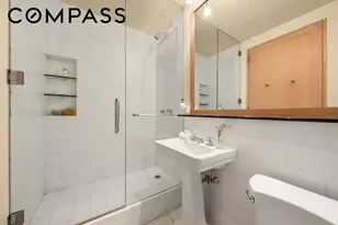 111 W 67th St, New York City, NY 10023 - Photo 23