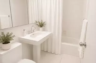 224 E 52nd St, New York City, NY 10022 - Photo 11