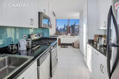 4-74 48th Avenue #PH1A, Long Island City, NY 11109 - Photo 5