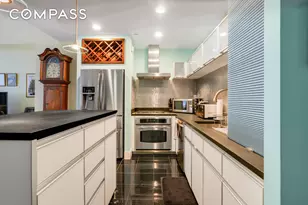 44-27 Purves St, New York City, NY 11101 - Photo 5
