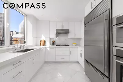 351 E 51st Street #PH5B, New York City, NY 10022 - Photo 3