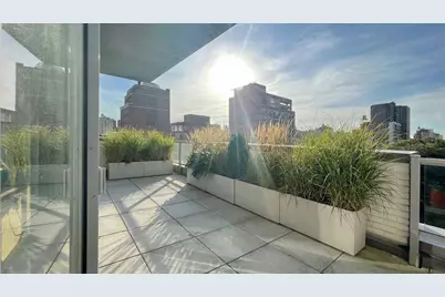 321 W 110th Street #7A, New York, NY 10026 - Photo 7