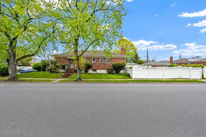 143-81 227th Street, New York City, NY 11413 - Photo 9